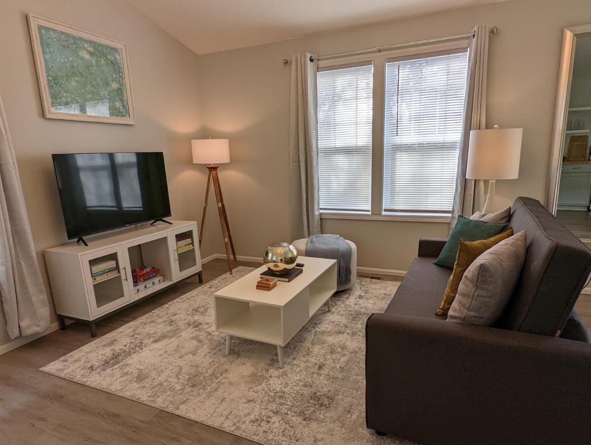 Contemporary 2-Bedroom Close To Downtown, Dining Eugene Zewnętrze zdjęcie
